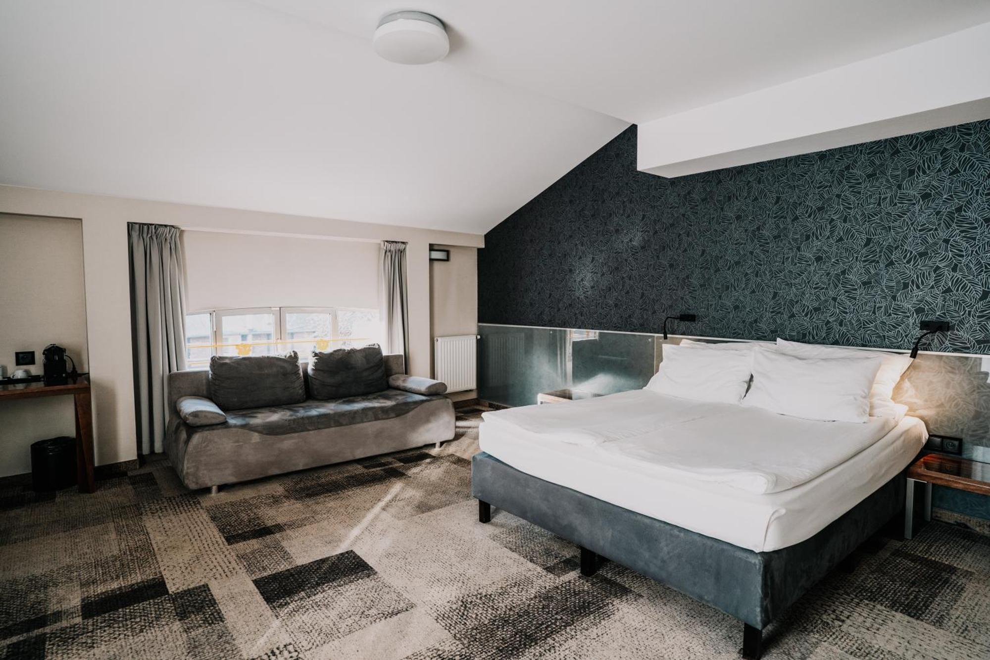 Q Grand Cru Hotel